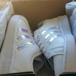 Addidas sneakers